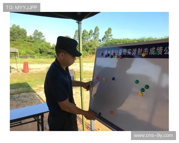 志愿服务团队全力保障京津冀游泳公开赛安全有序顺利举行